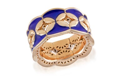 Anello scudo fascia elastica con in oro e smalto blu